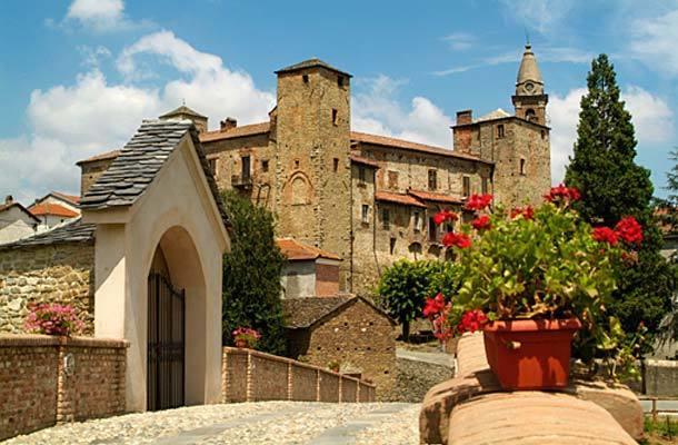 Il Grappolo In Langa Villa Monastero Bormida Ngoại thất bức ảnh