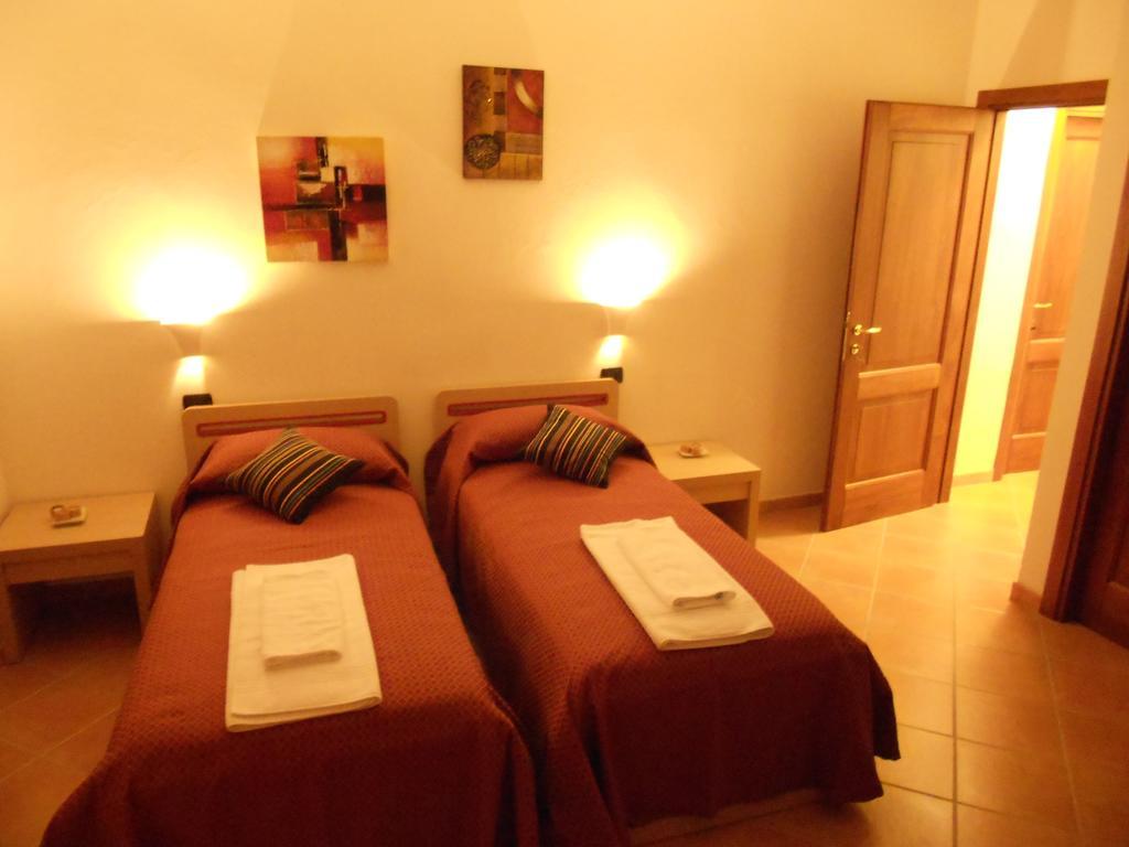 Il Grappolo In Langa Villa Monastero Bormida Phòng bức ảnh